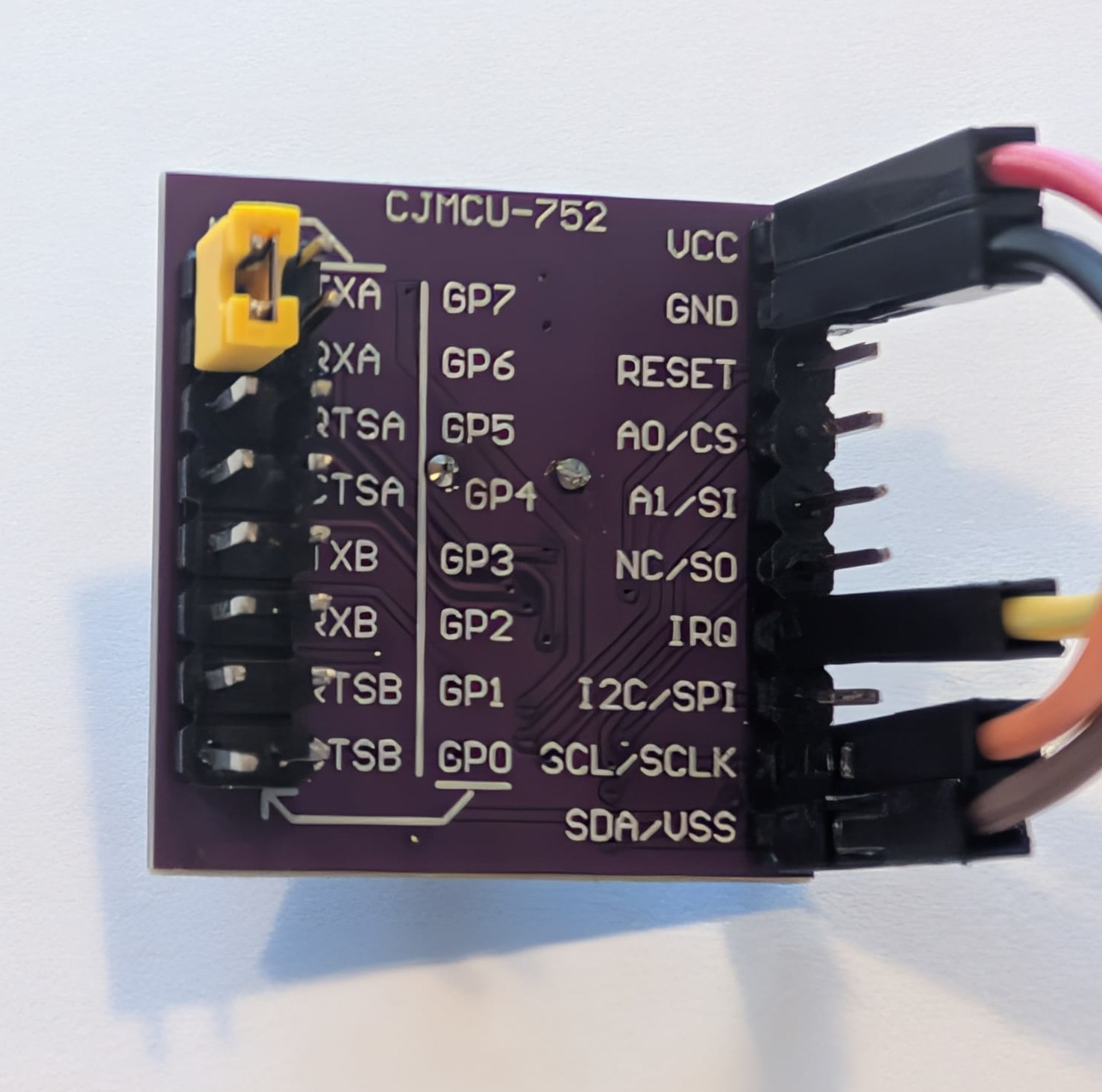 SC16IS752 header pin connections